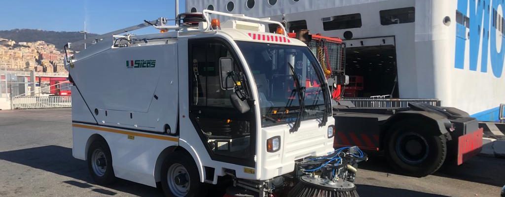 Sicas sweeper at Porto di Genova